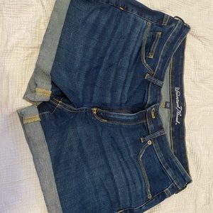 Universal thread shorts